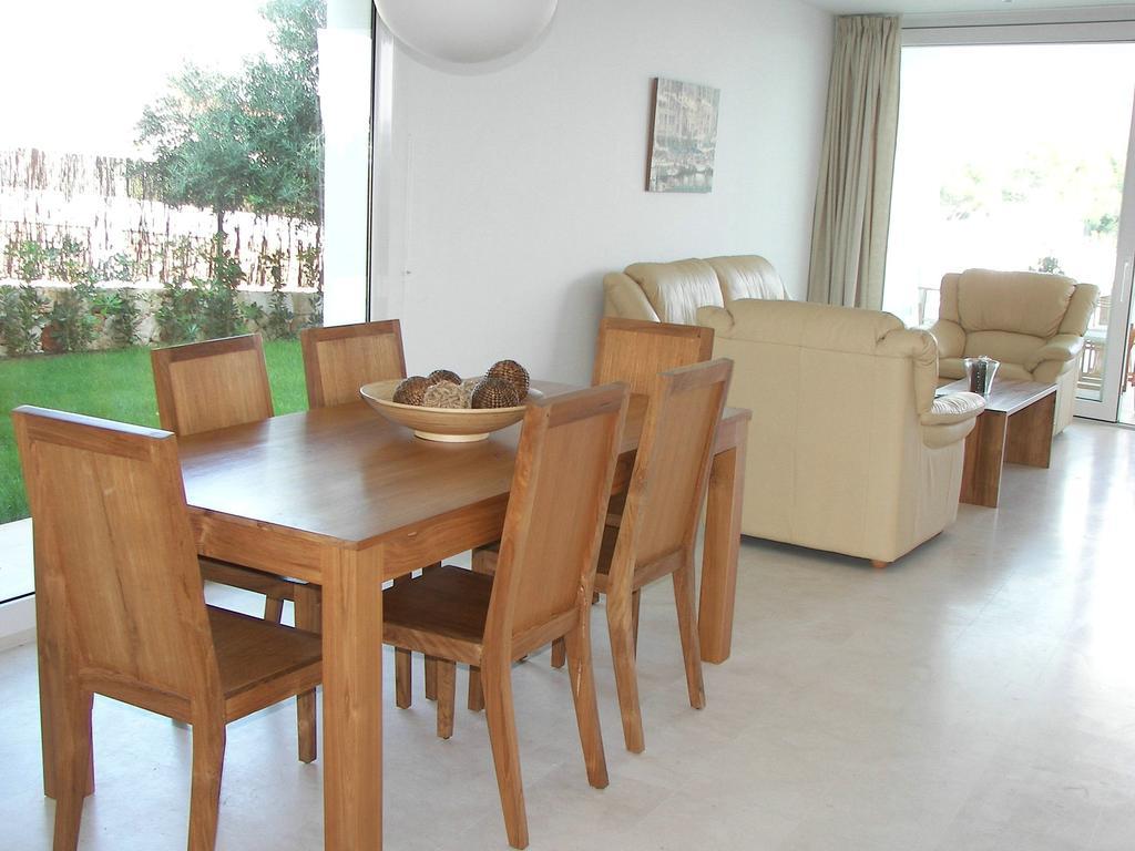 Villa Terra Cala'N Blanes  Oda fotoğraf